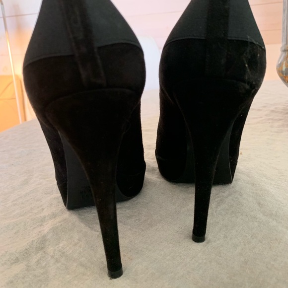 Stuart Weitzman black heels - Picture 4 of 8